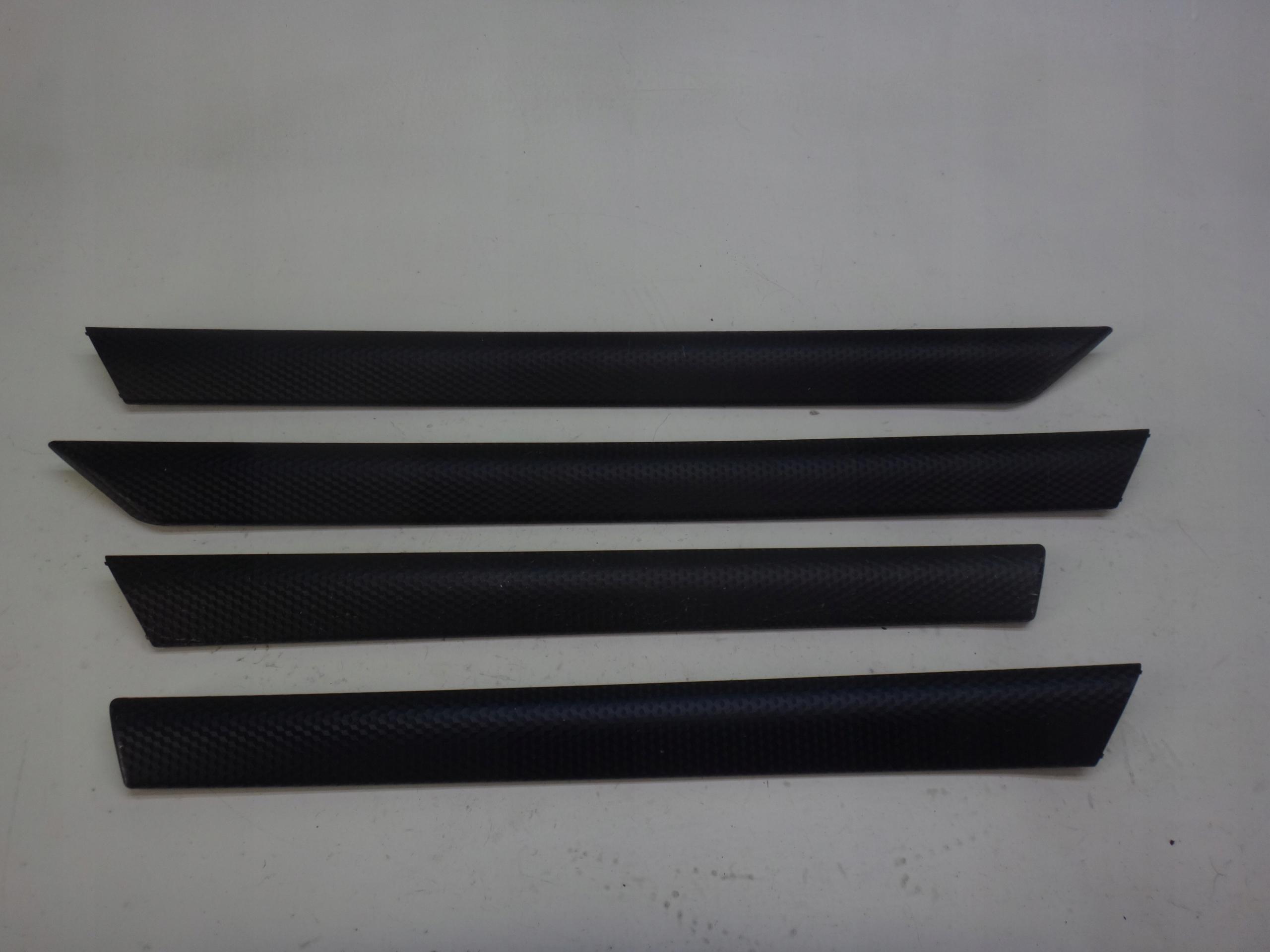 Молдинги двері декор M-пакет CARBON BMW E46