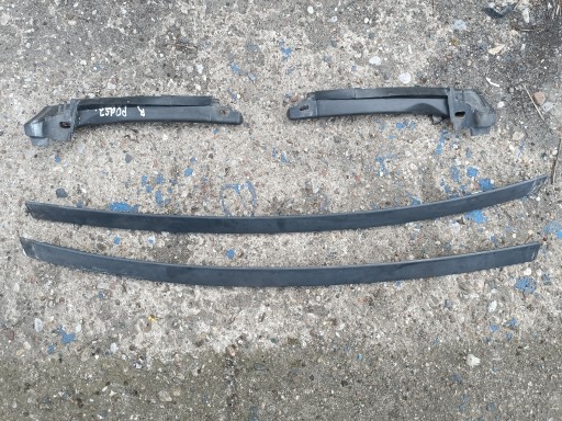 ВІКОННА РАМКА MERCEDES 190 W201 КОМПЛЕКТ РЕШАТОК ПЕРЕДНЬОГО ВІКНА