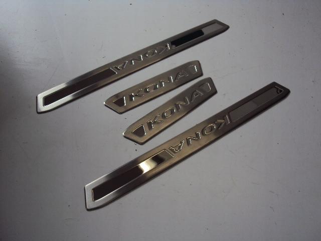 ХРОМИРОВАННЫЕ БОКОВЫЕ ЮБКИ HYUNDAI KONA 2018-