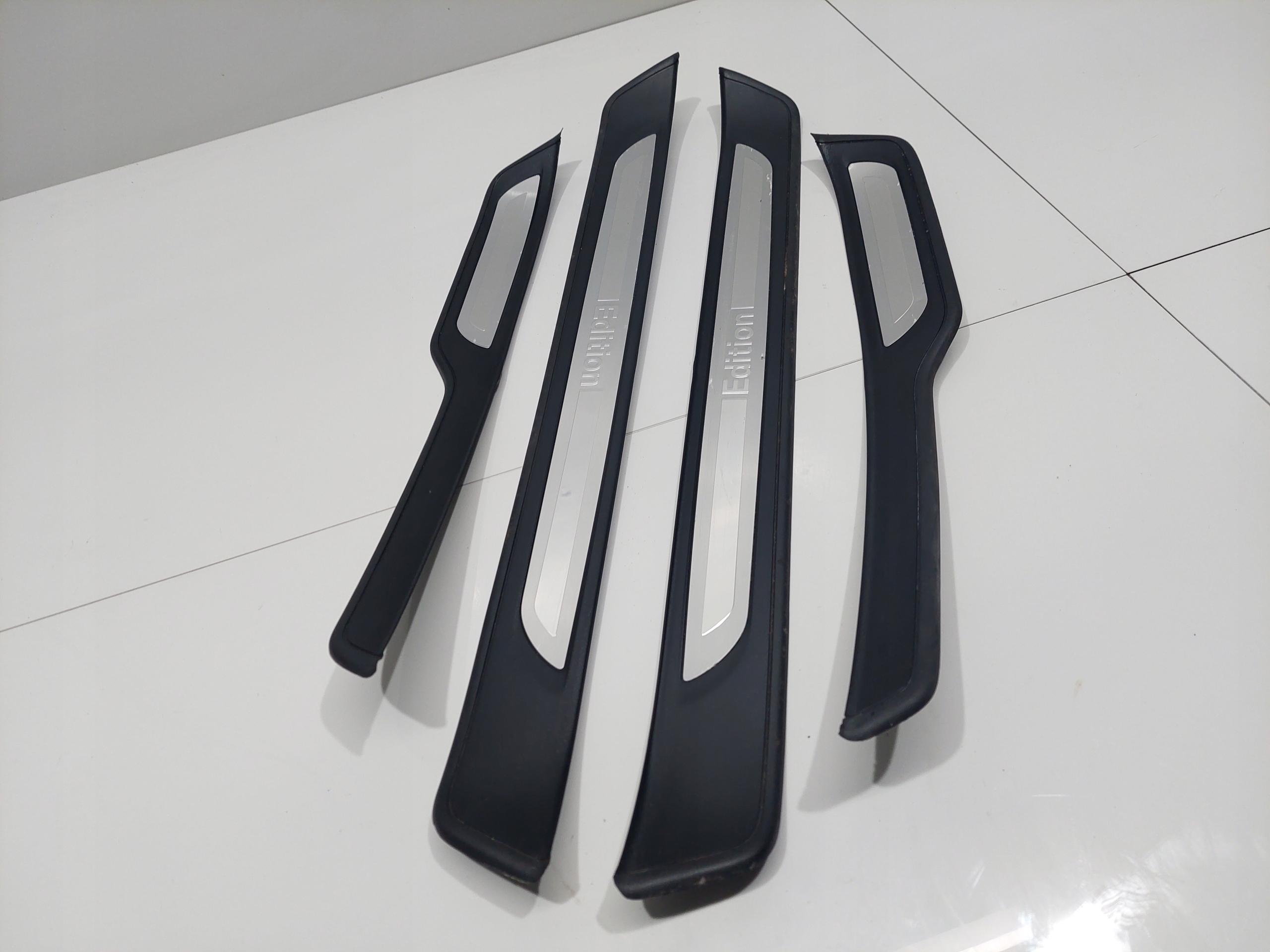 Бічні спідниці EDITION BMW E90 в зборі 7255929