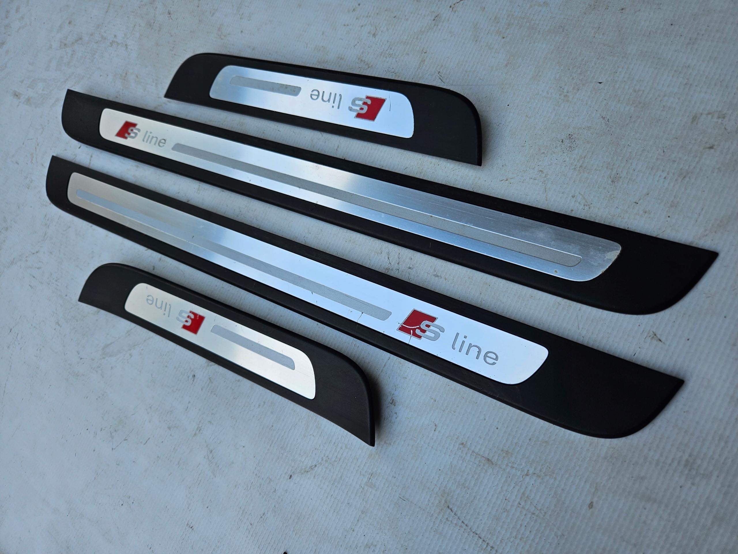 Накладки на пороги S-LINE AUDI A6 C7