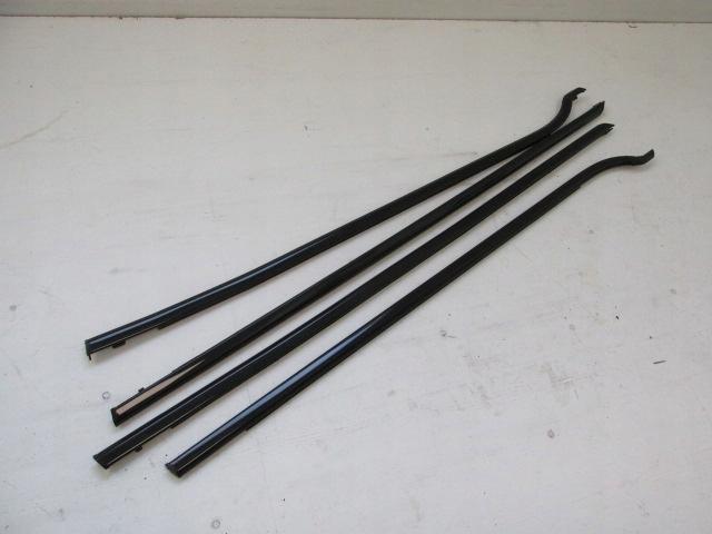 УЩІЛЬНЮВАЛЬНІ ПРОКЛАДКИ CITROEN DS5