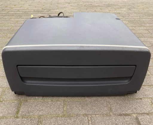 ХОЛОДИЛЬНИК SCANIA R 2409031