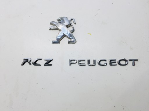 ЕМБЛЕМА ЛОГОТИПУ НА ЗАДНІЙ ДВІРІ PEUGEOT RCZ