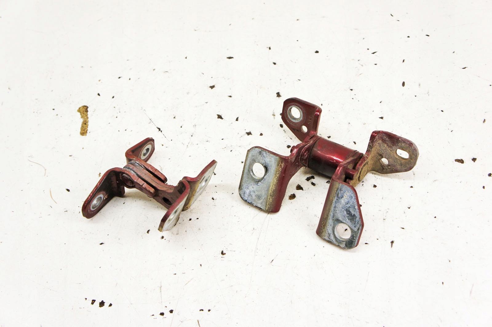 Lq043 Jeep Grand Cherokee WK2 петлі передня права