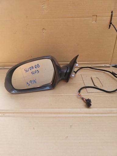 ДЗЕРКАЛО ЛІВЕ SKODA SUPERB II 9PIN КОЛІР 9203 EUR