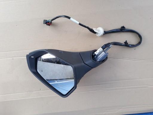 СИДЕНЬЕ С ЗЕРКАЛОМ CUPRA FORMENTOR ПРАВОЕ