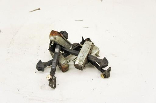 LX332 - Lz332 Lexus RX II дверні упори в зборі