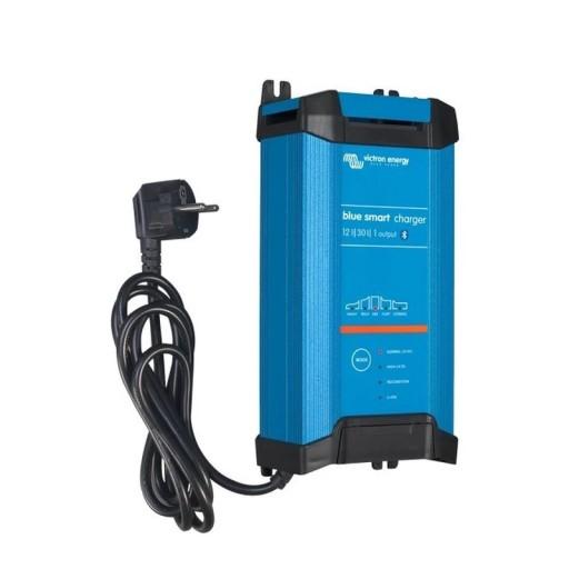 Зарядное устройство Victron Energy Blue Smart IP22 12/30(1) 230В