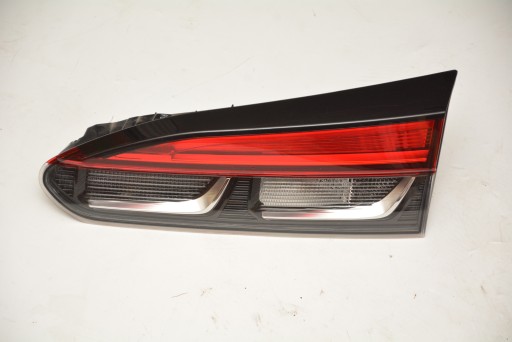 LPTC-22R - Лампа задньої двері права права задня королла крос 2022 оригінал!!!