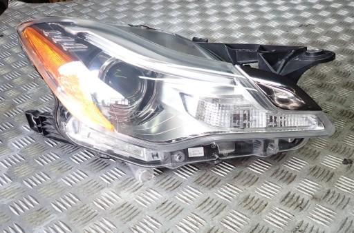 Ліхтар передній правий Maserati Quattroporte 2015р