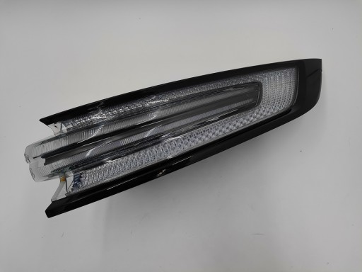 Ліхтар заднього крила 9y0945092q cayenne 9y lift sae