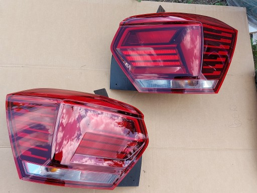 2G0945111 2G0945112B - Лампа VW Polo 2G0 Правий ліворуч