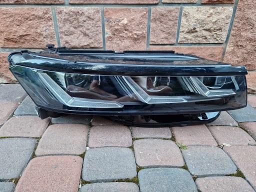 761941082D - Лампа права повна LED VW Touareg III 3