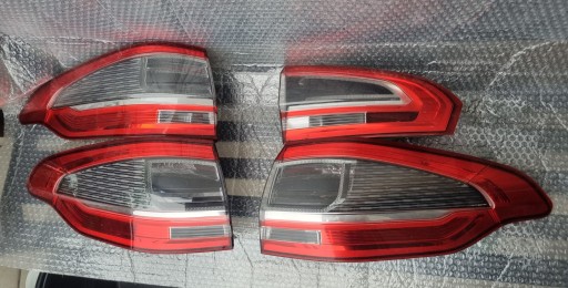 2015 - Фонарь задний правый в двери багажника на крыле светодиодный ford s-max mk2 em2b-13405-bg