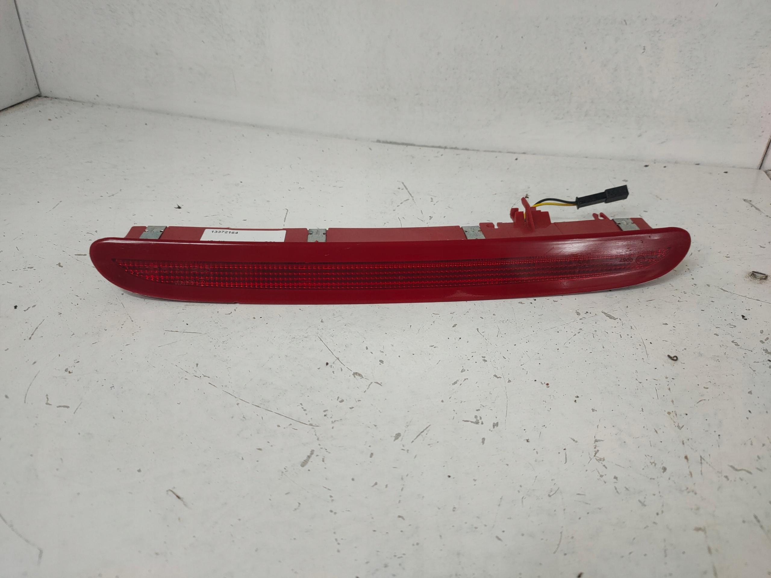 Лампа Astra J 5D HB 13372164 третий стоп-сигнал