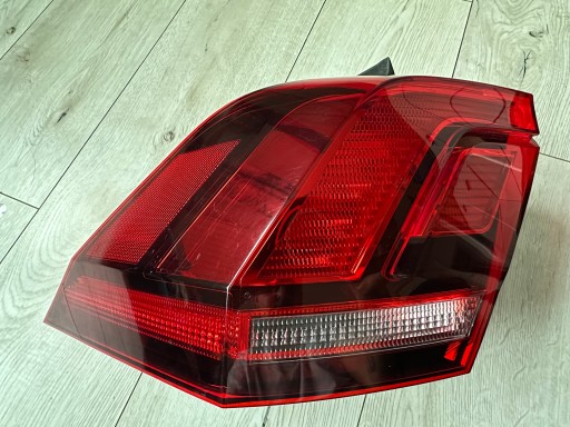 Фонарь задний левый volkswagen vw tiguan 5na левый задний 5na945095d