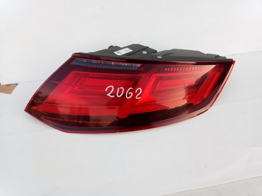 Задня лампа ззаду правого Audi TT 2014- LED 8S0945096