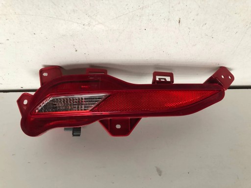 92405-J71CD - Ліхтар заднього бампера правий KIA Xceed 2019