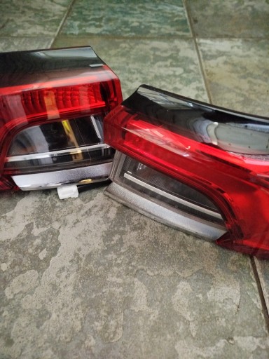 Toyota Corolla E21 задние лампы