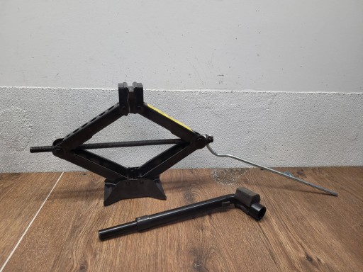 Підйомник домкратний Land Rover Evoque I GJ32-17080-AD