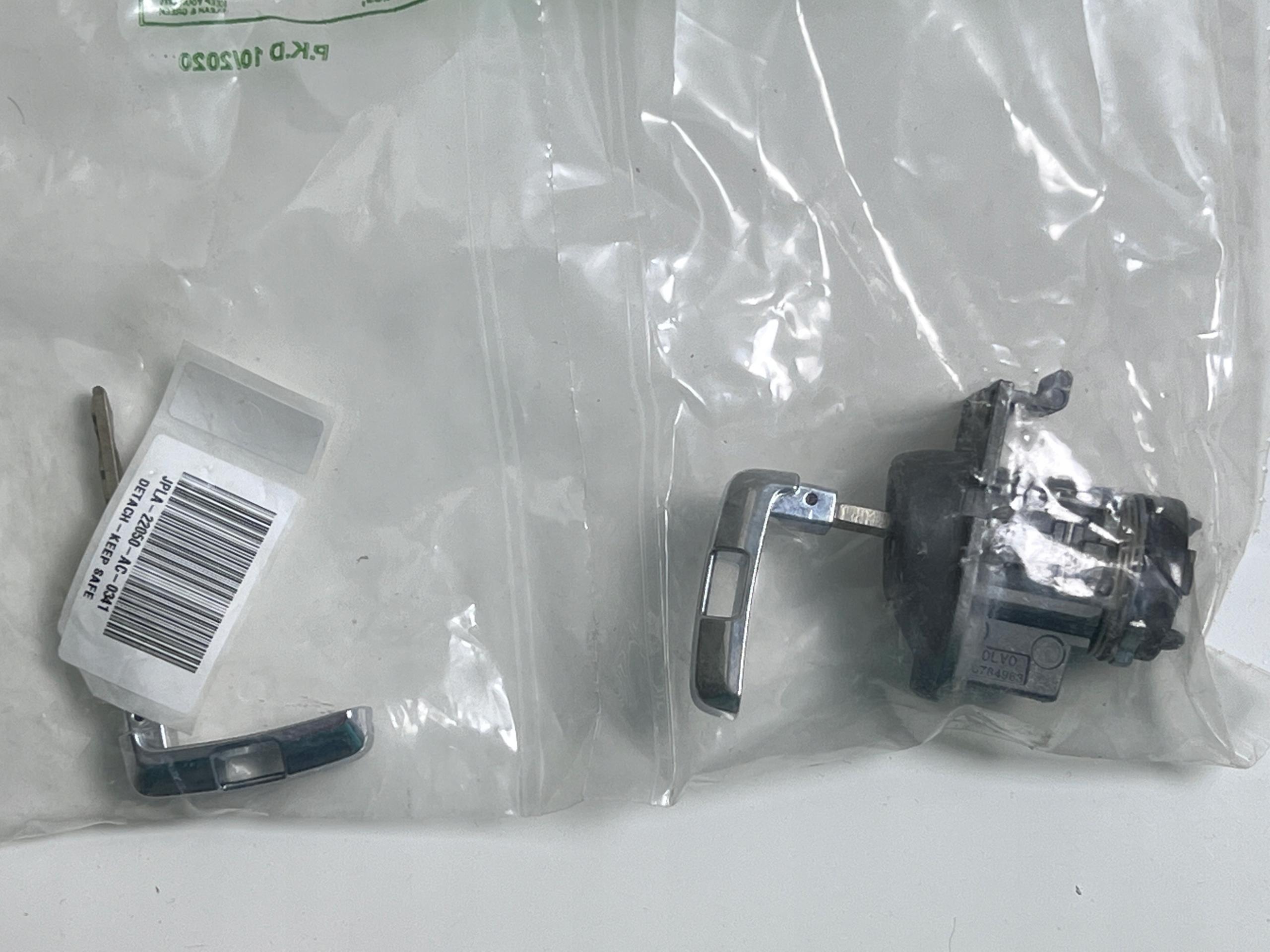 JPLA-22050-AS - Land Rover вставить замок ключ новый JPLA-22050-AC