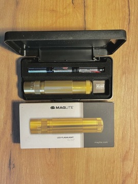 Світлодіодний ліхтарик Maglite XL50 S3017 золотий