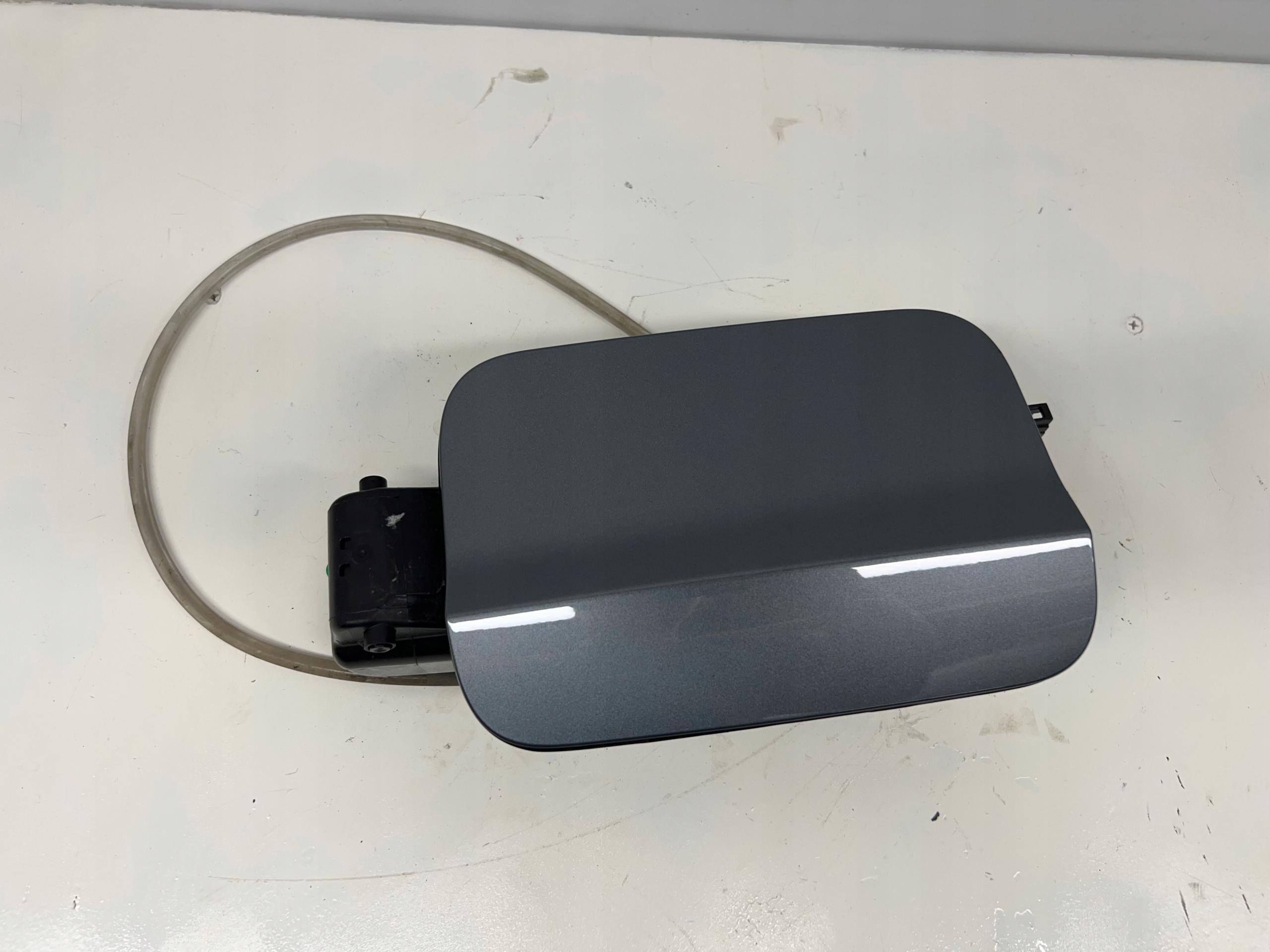 5F4809905F 5F4809905G - Leon III HB кришка паливного бака 5f4809905h