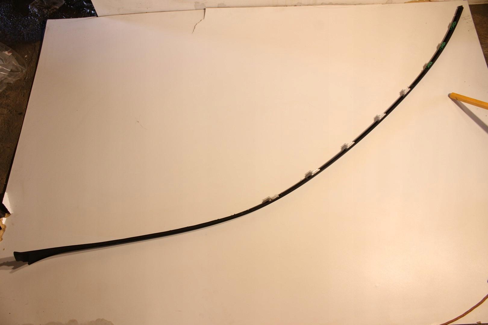 Ліва Планка Даху Mercedes W205 Седан