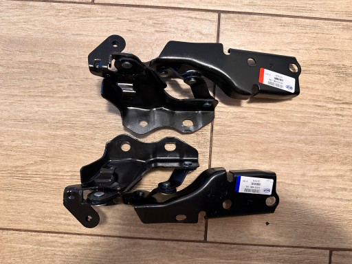 LCR184 - Петля капоту права Lexus IS III 13-21