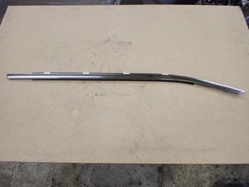 Lexus NX II накладка двері задня 75730-78020