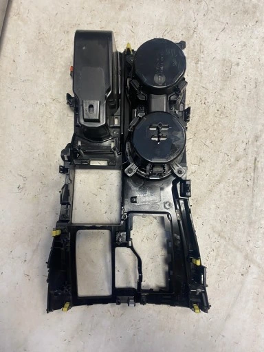 256032 - Lexus Nx 300 Тунель 58821-78030