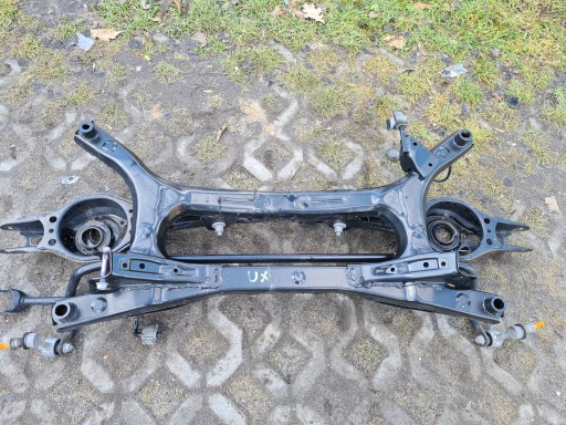 Задняя балка салазок lexus ux 19-22