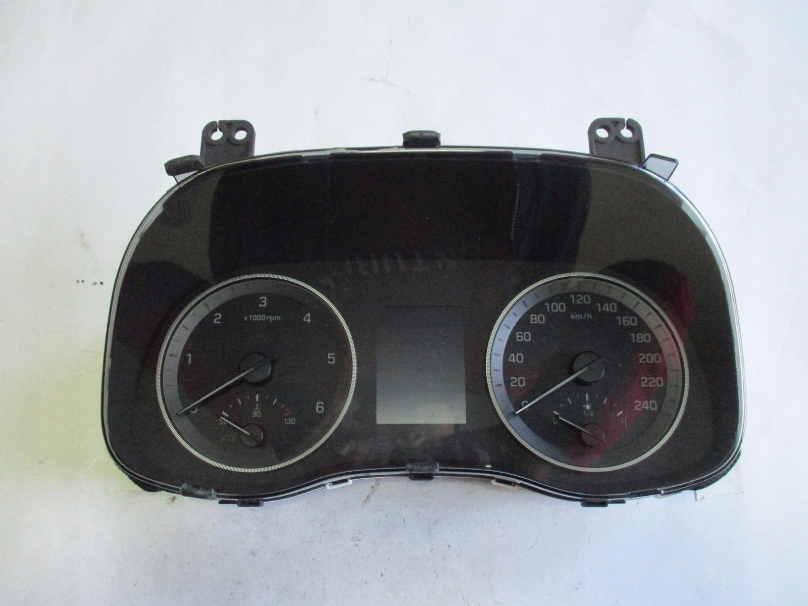 Зустрічний Годинник Hyundai Tucson 94003-D7730