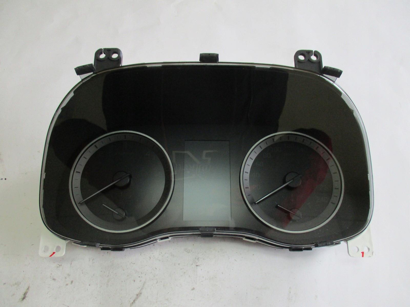 Зустрічний годинник Hyundai Tucson III 94013-D7730