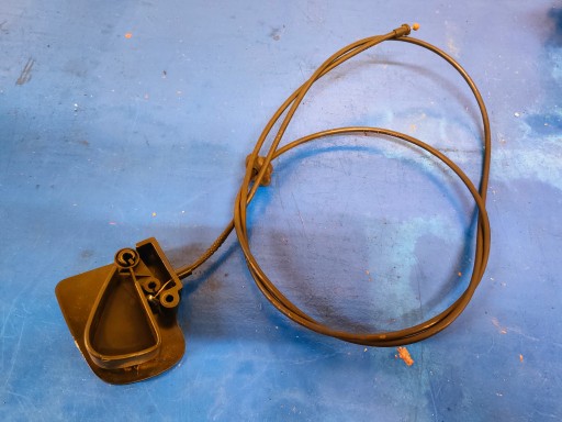 04725000AA - Трос трос капота PT Cruiser Європа