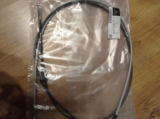 2108800159 - Трос відкриття двигуна Msaki Mercedes E 210