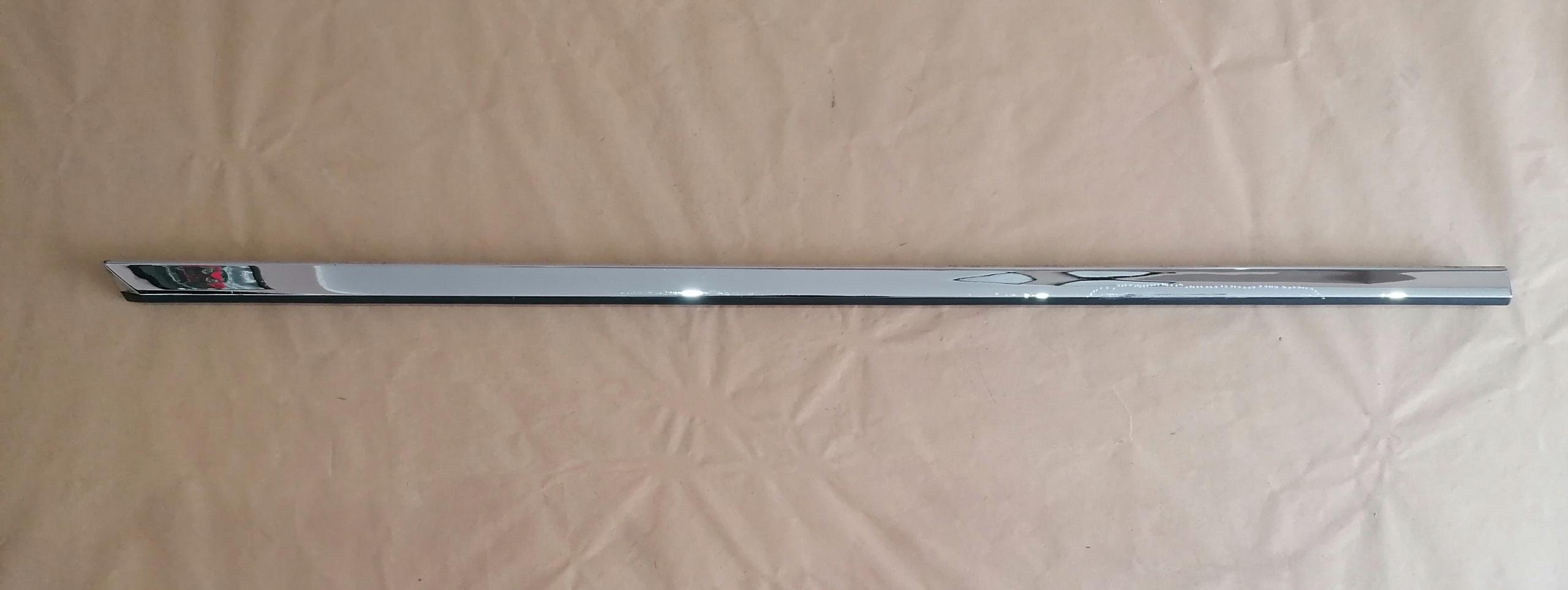 31440100 - Молдинг Двері Лівий Передній Volvo S90 V90 16-