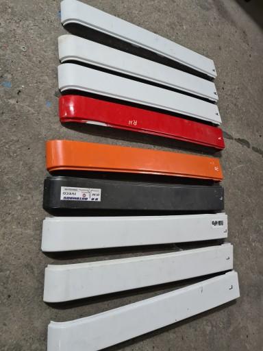 504185422EZ - Iveco stralis обшивка двери перчаточного ящика крышка кабины