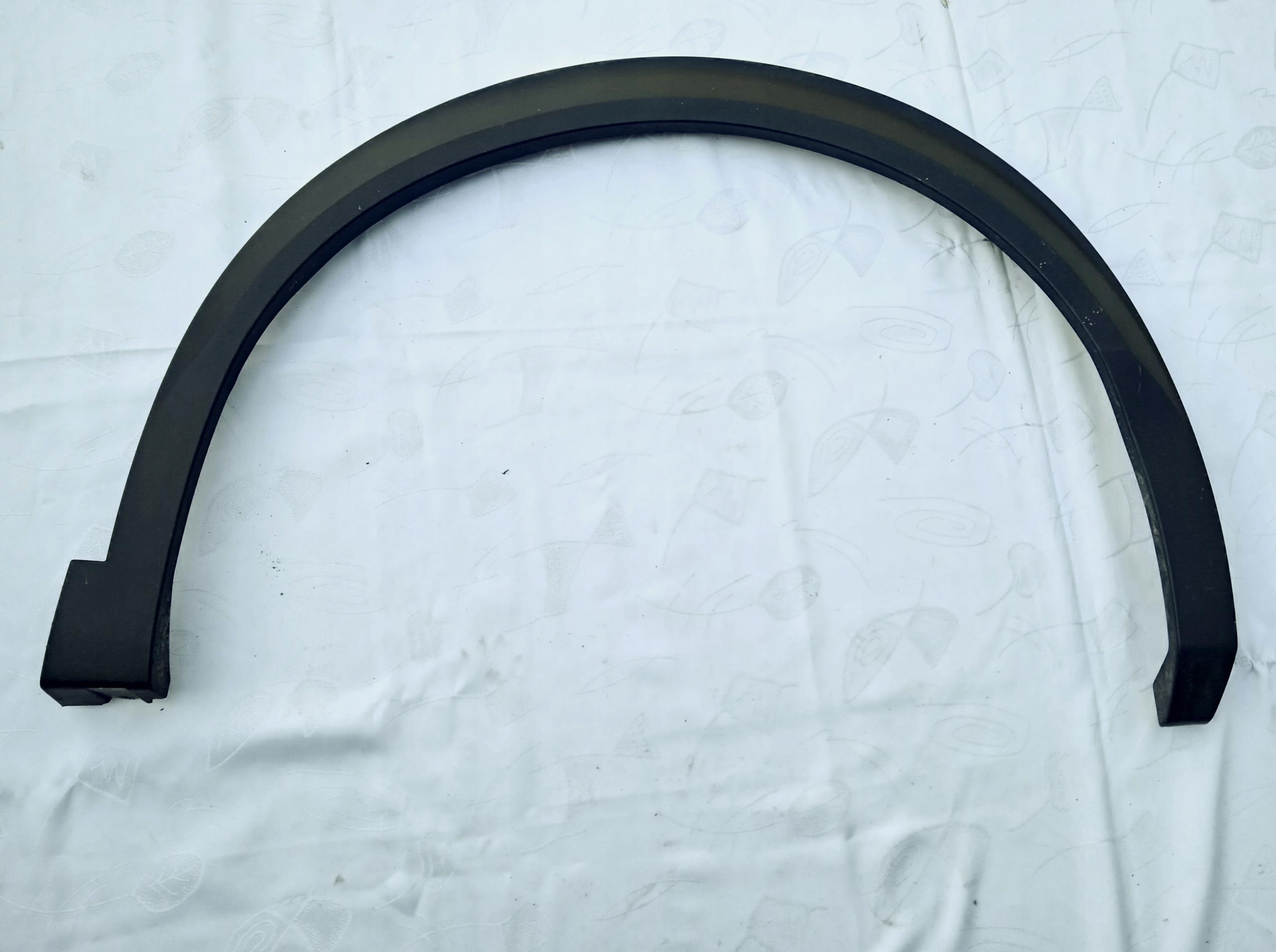 9825736680 - Молдинг крило передній правий PEUGEOT 2008 II 2019-