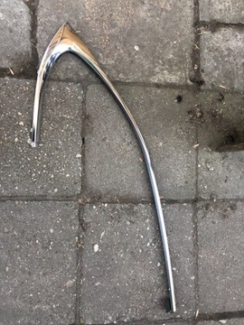 Хромированная полоса задней правой двери, Lexus UX