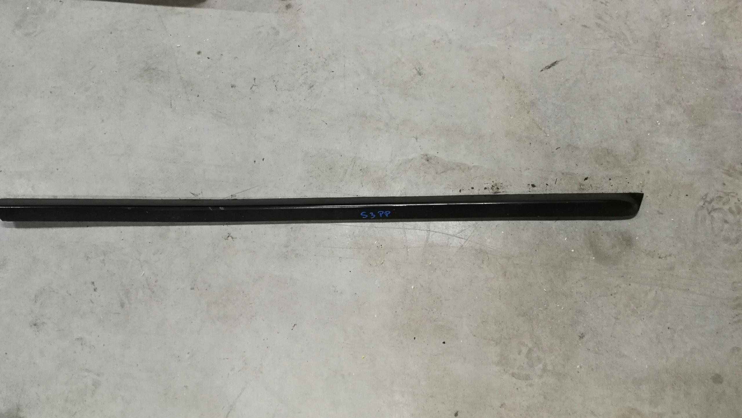 Нижня права двері Audi A3 S3 8L 99-03 lift