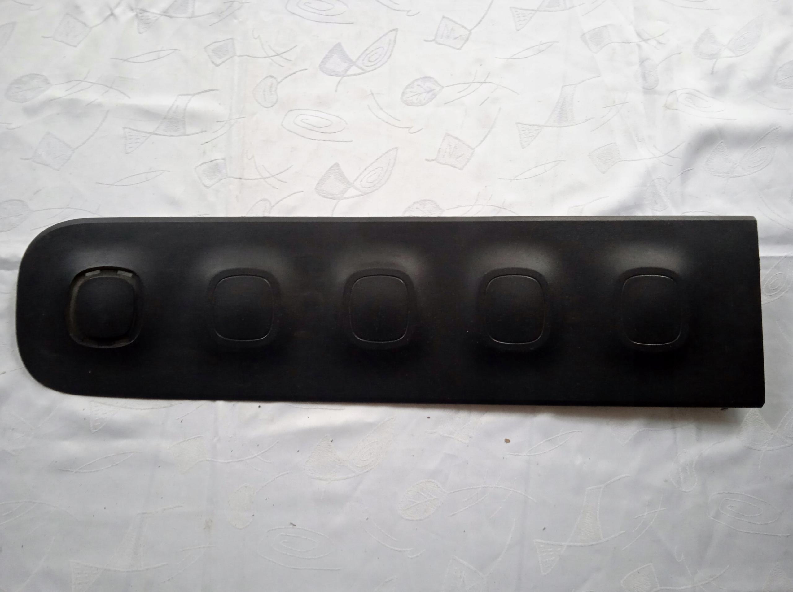 9813090877 - Молдинг передньої правої двері CITROEN C3 III