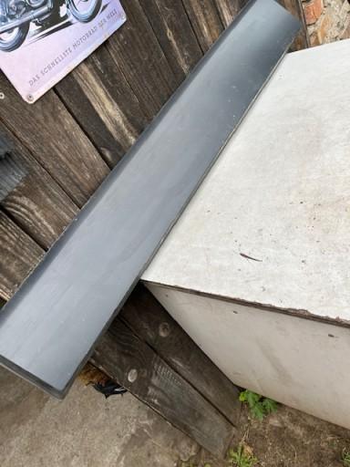 768556674R - Накладка кузова ліва до Renault Trafic III 1.6 cdti 18 р.в