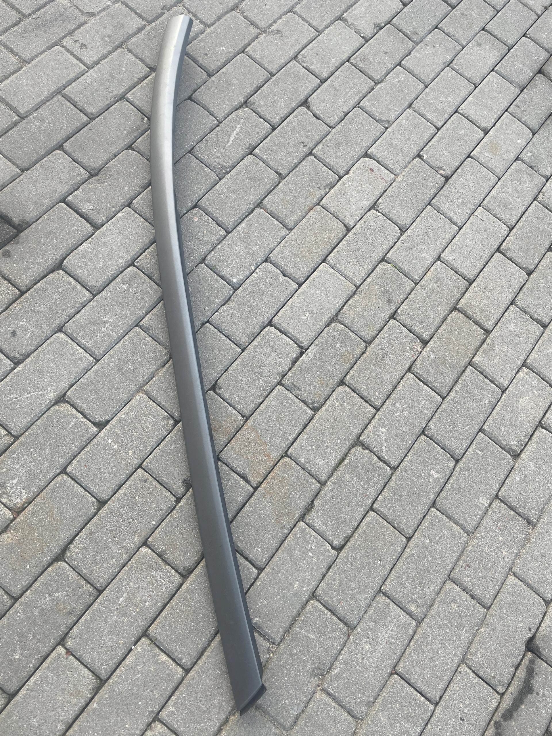 Планка стійки Citroen C4 Picasso OE 9677650377