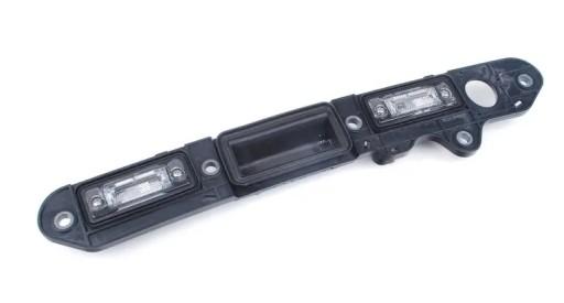 1T082757 - Накладка задняя с переключателем 1T0827574L Volkswagen