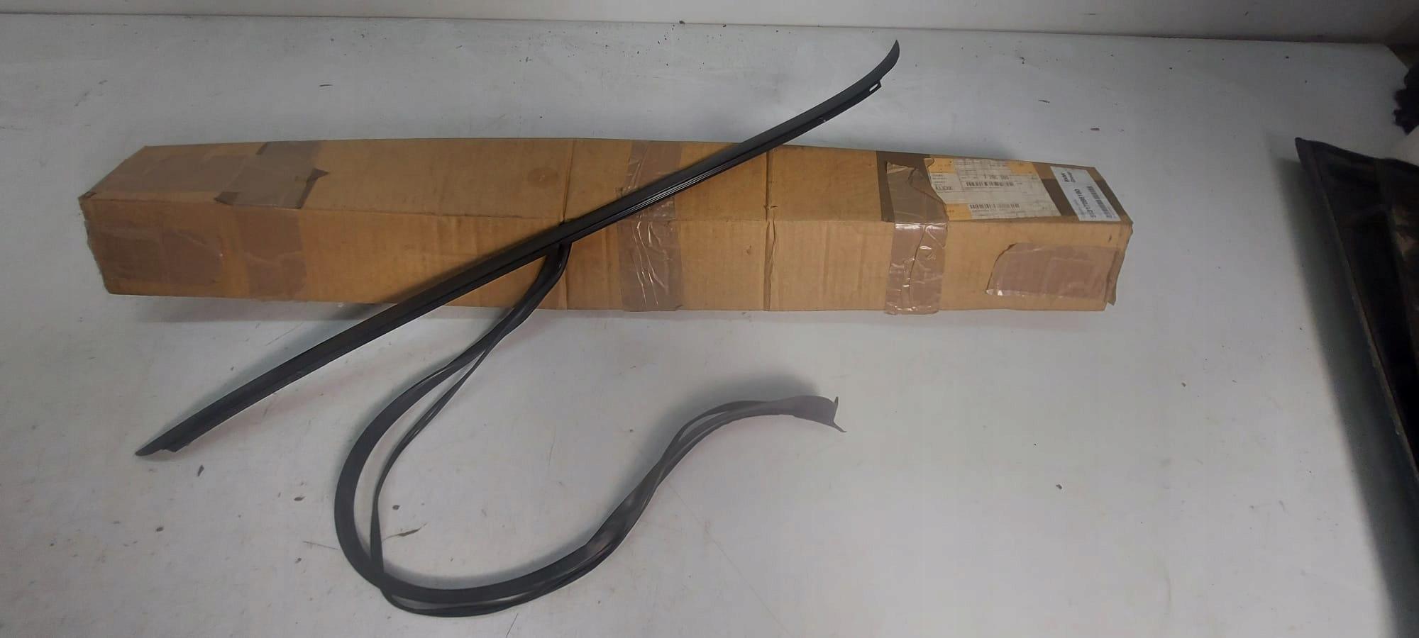 Планка склоочисника BMW X3 F25 51317286180