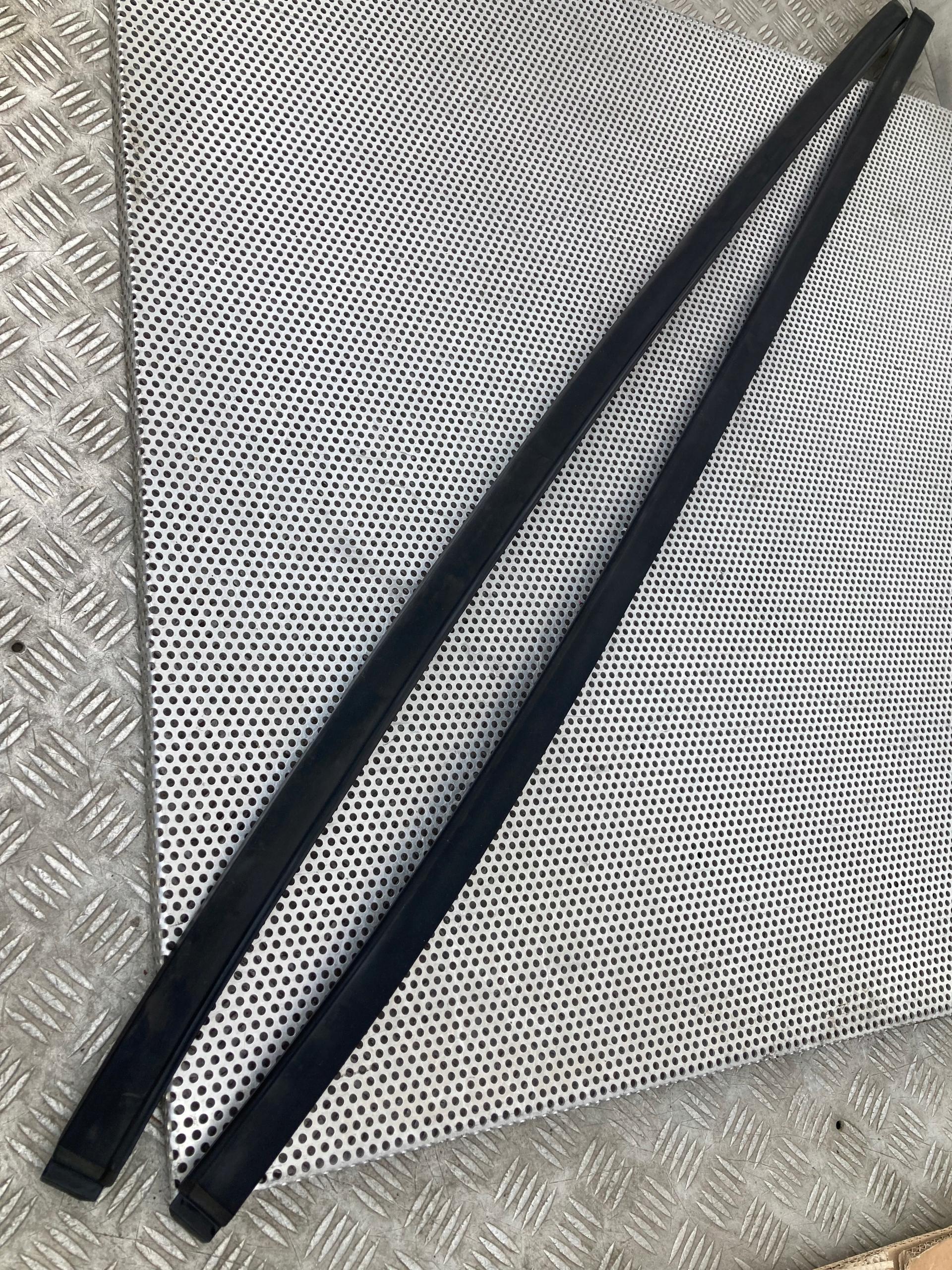 Рейки крыши в сборе левая правая Citroen C2 02-09