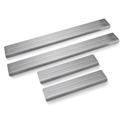 Накладки на пороги Mitsubishi Outlander II CWoW 06-12