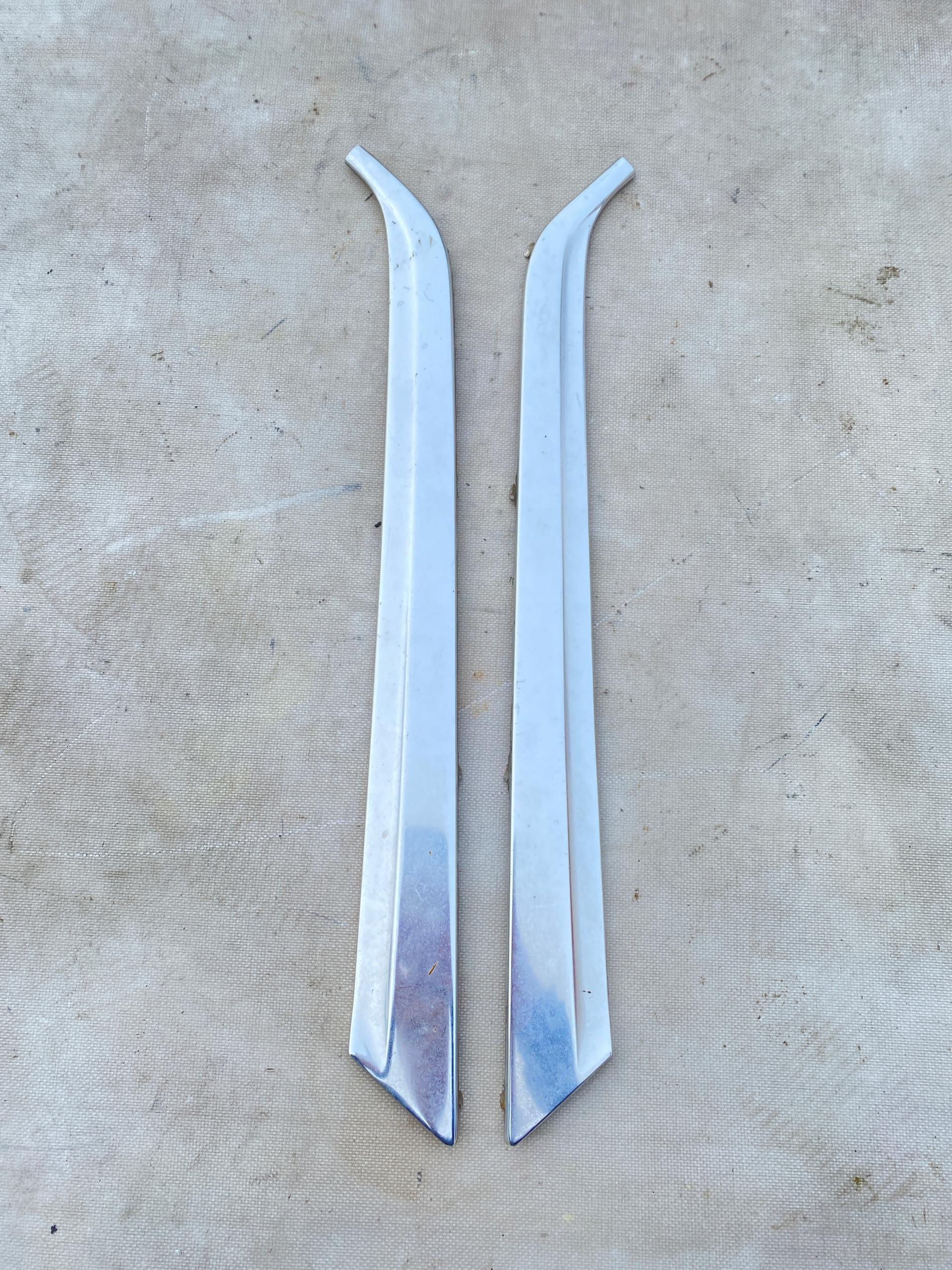 Молдинги кришка планка стійки a Mercedes W114 coupe